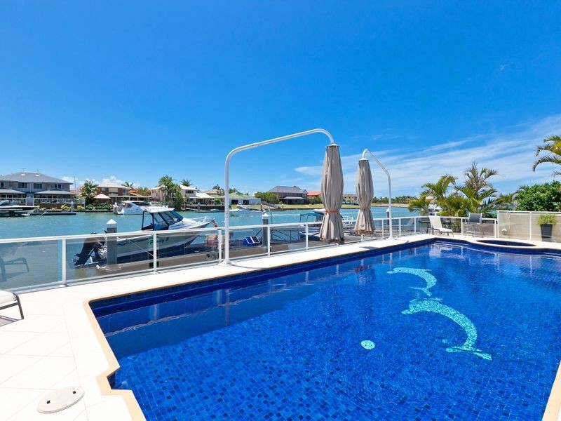 11 Bonaventure Court, Raby Bay QLD 4163