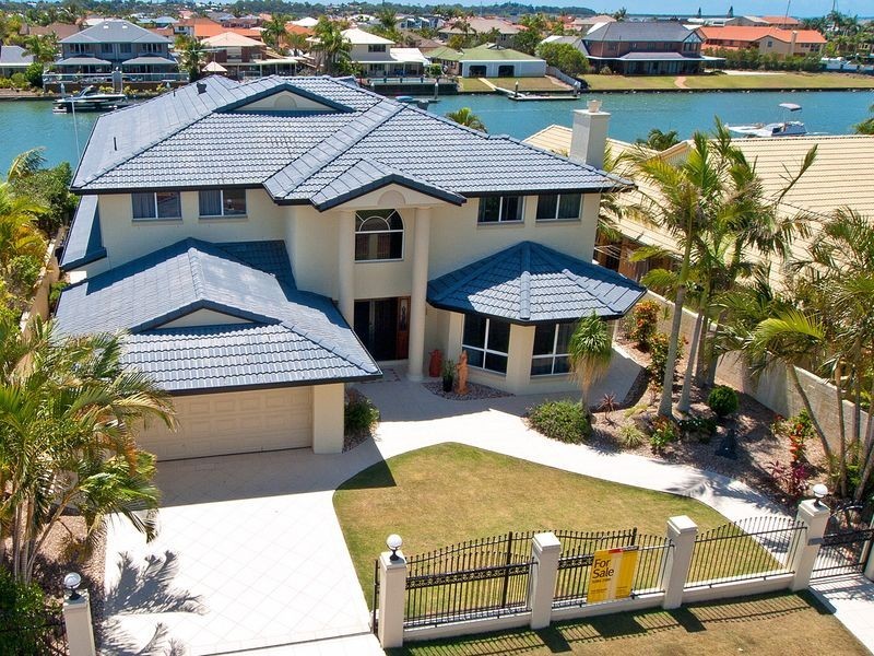11 Bonaventure Court, Raby Bay QLD 4163
