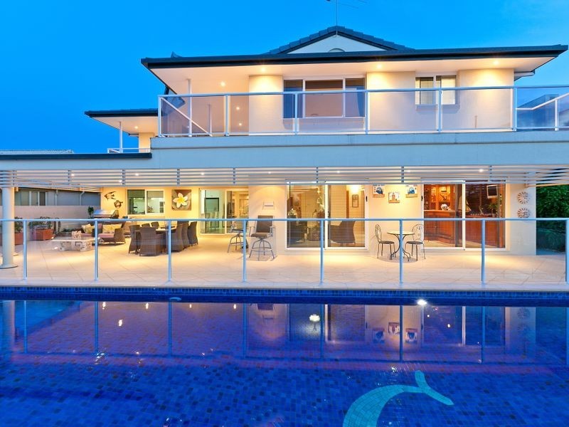 11 Bonaventure Court, Raby Bay QLD 4163