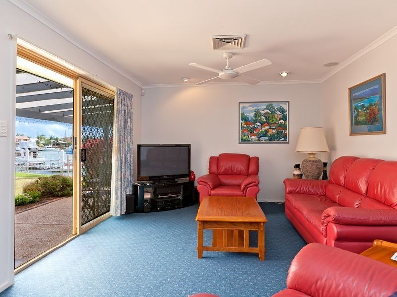 31 Masthead Drive, Raby Bay QLD 4163