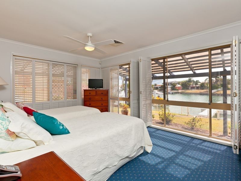 31 Masthead Drive, Raby Bay QLD 4163