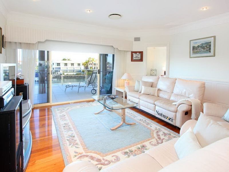 103 Masthead Drive, Raby Bay QLD 4163