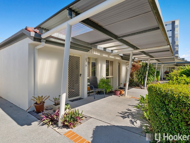 24 & 25/160 Middle Street, Cleveland QLD 4163