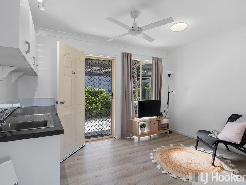 24 & 25/160 Middle Street, Cleveland QLD 4163