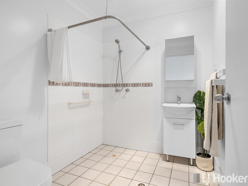 24 & 25/160 Middle Street, Cleveland QLD 4163