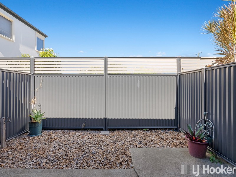 24 & 25/160 Middle Street, Cleveland QLD 4163