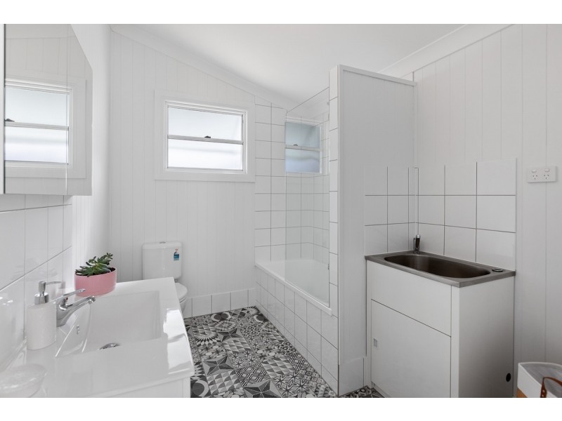 13 Barbour Street, Esk QLD 4312