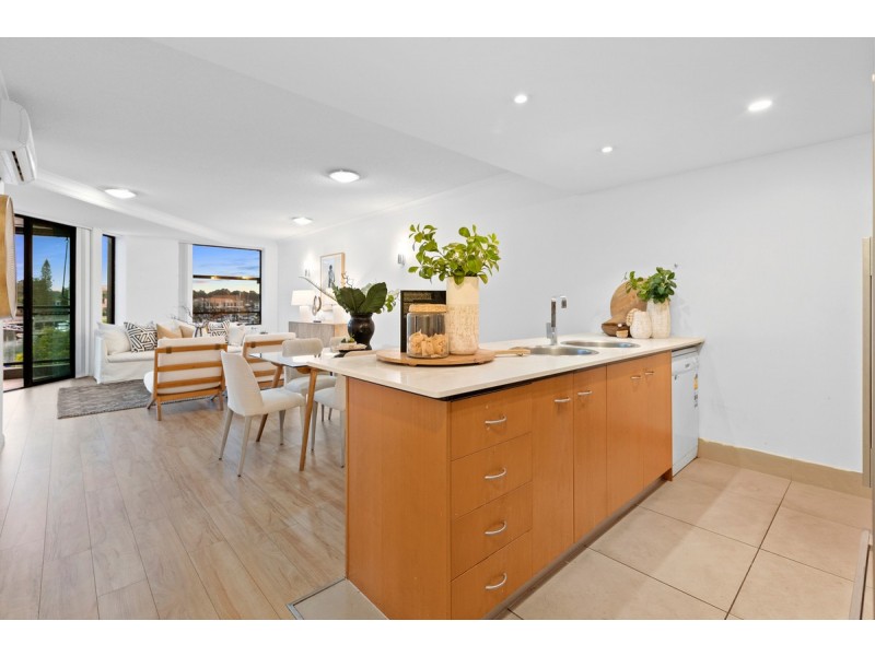 3/2-10 Masthead Drive, Cleveland QLD 4163