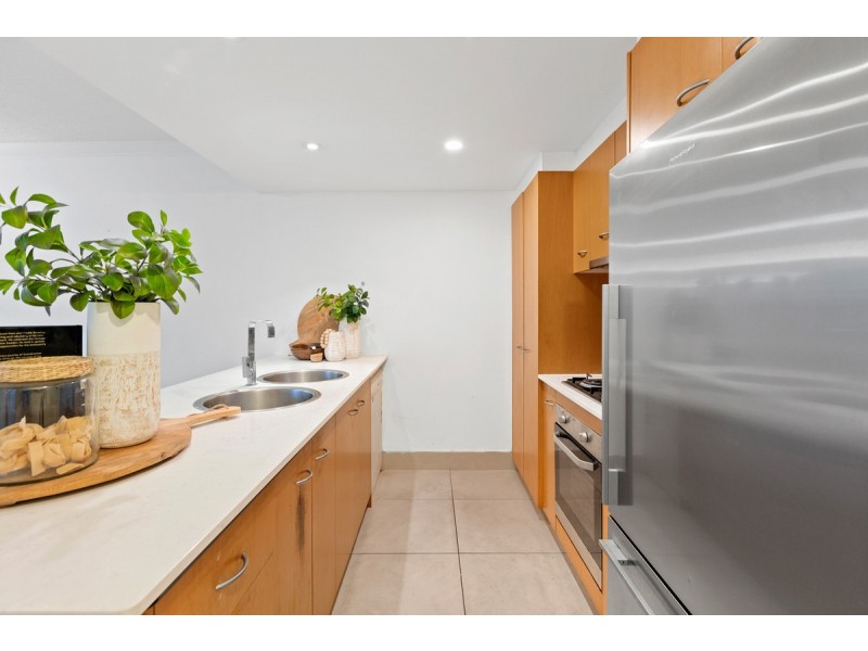 3/2-10 Masthead Drive, Cleveland QLD 4163