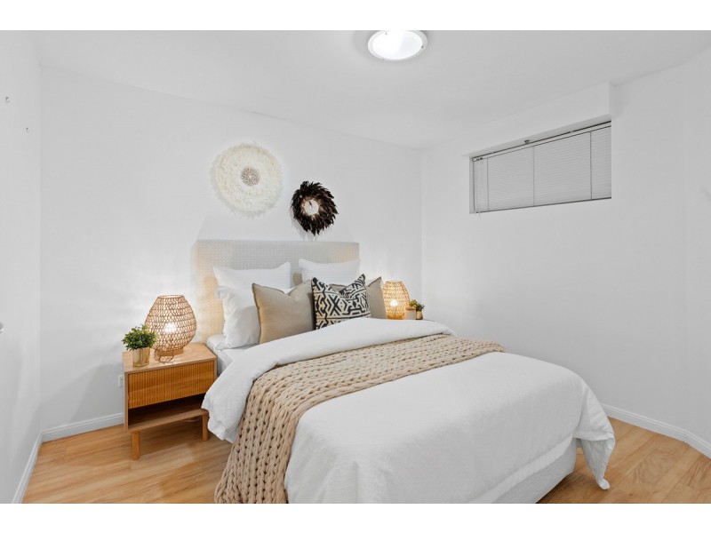 3/2-10 Masthead Drive, Cleveland QLD 4163