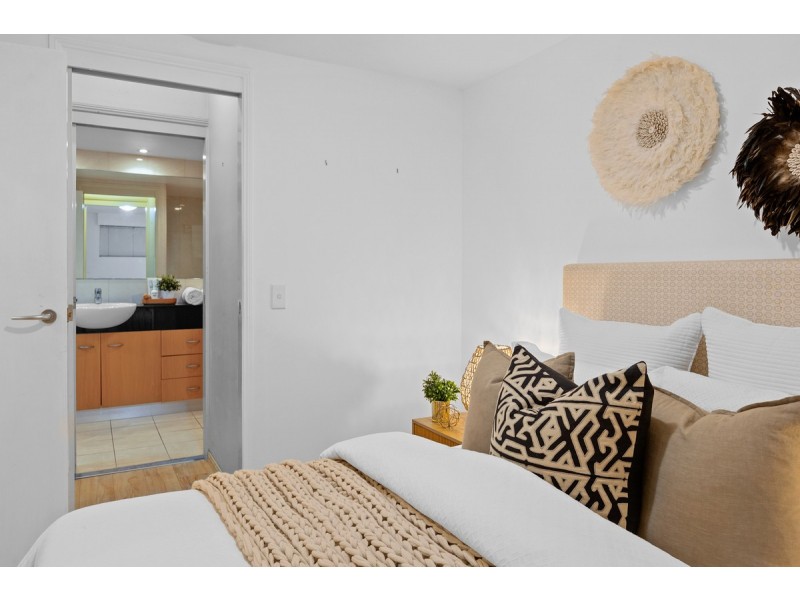 3/2-10 Masthead Drive, Cleveland QLD 4163