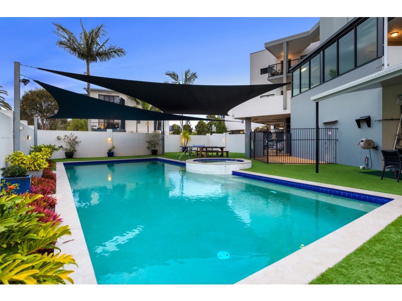 3/2-10 Masthead Drive, Cleveland QLD 4163