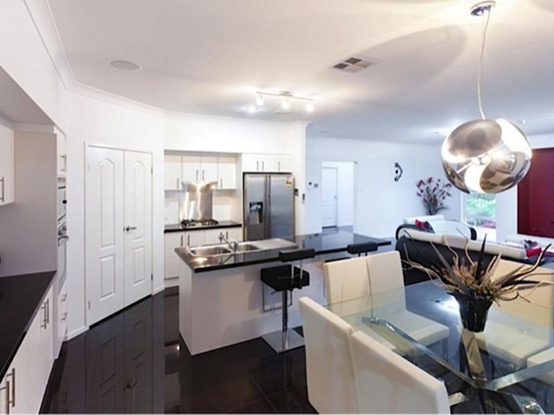 2 Carlingford Drive, Thornlands QLD 4164