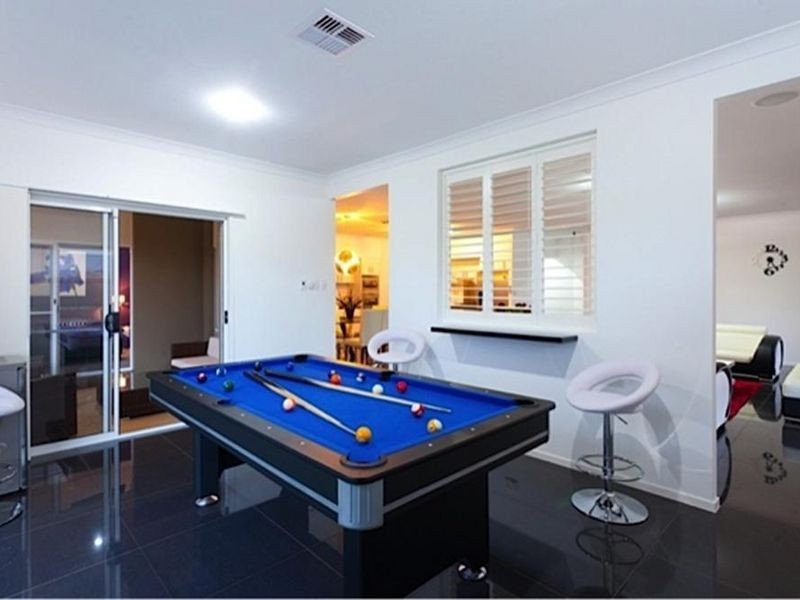 2 Carlingford Drive, Thornlands QLD 4164