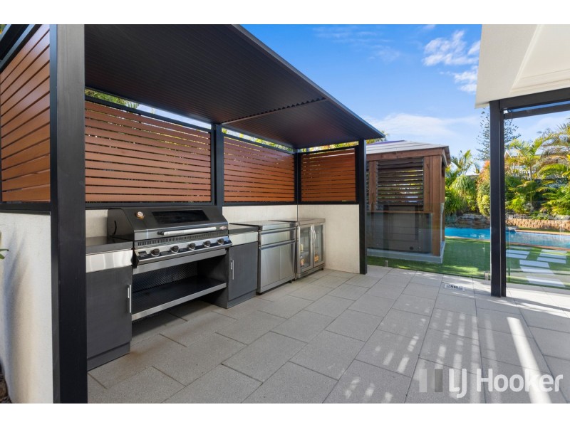 9 Maritime Court, Victoria Point QLD 4165