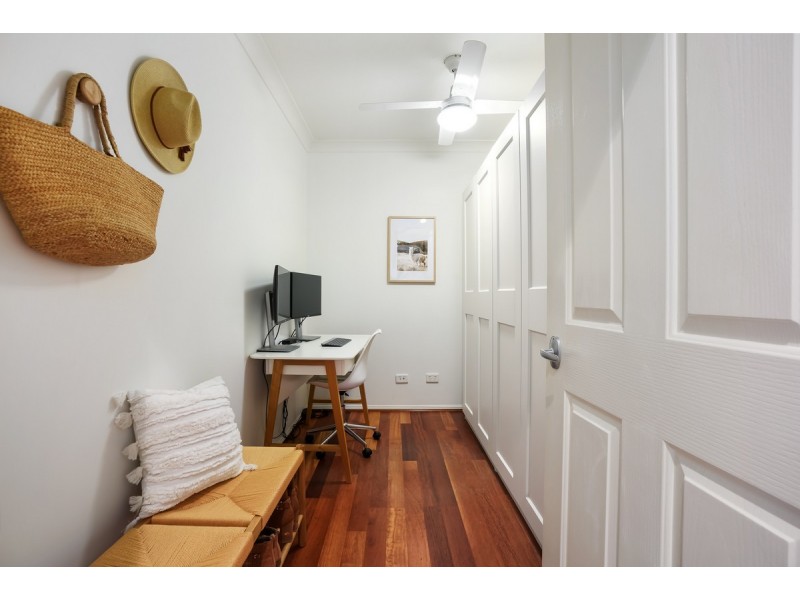 4 Harpulia Place, Seventeen Mile Rocks QLD 4073