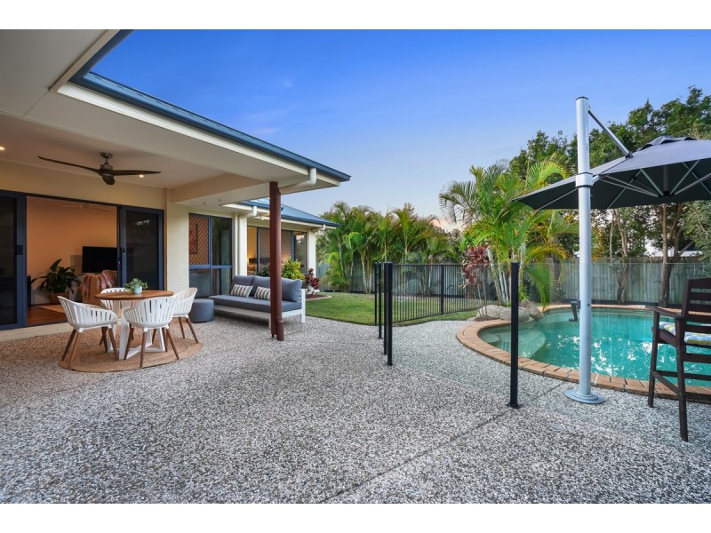 4 Harpulia Place, Seventeen Mile Rocks QLD 4073