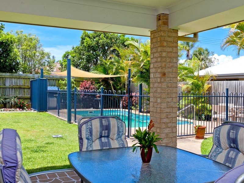 16 Lidgard Street, Thornlands QLD 4164