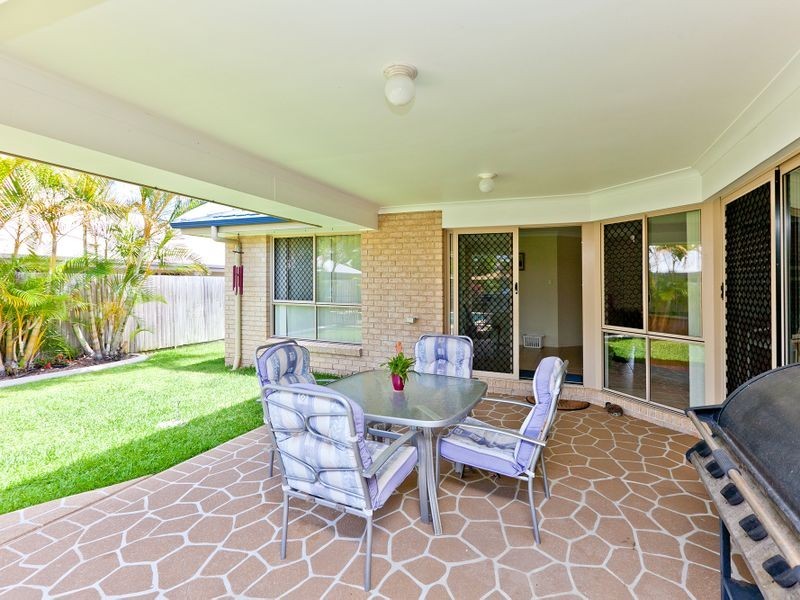 16 Lidgard Street, Thornlands QLD 4164