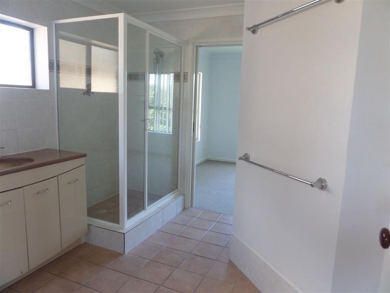 25/11 Wharf Street, Cleveland QLD 4163