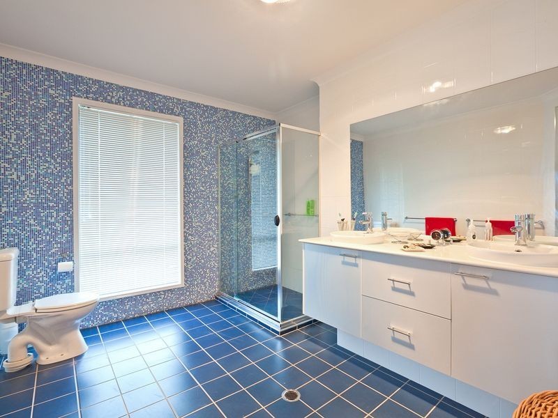 8 Moreton Road, Thornlands QLD 4164