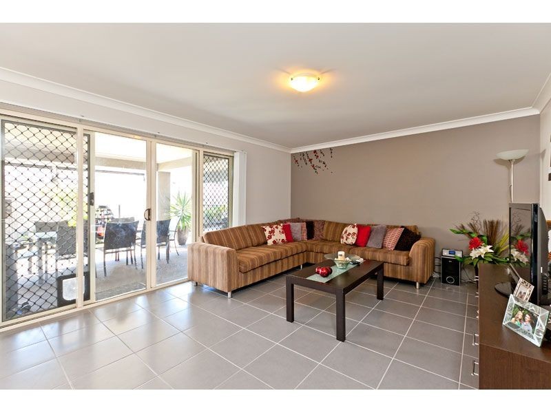 10 Beutel Place, Thornlands QLD 4164