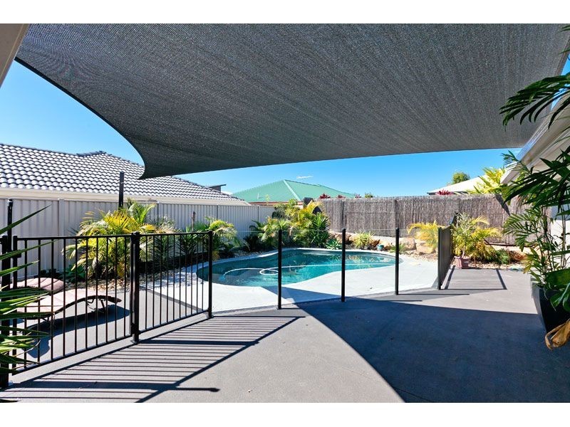 10 Beutel Place, Thornlands QLD 4164