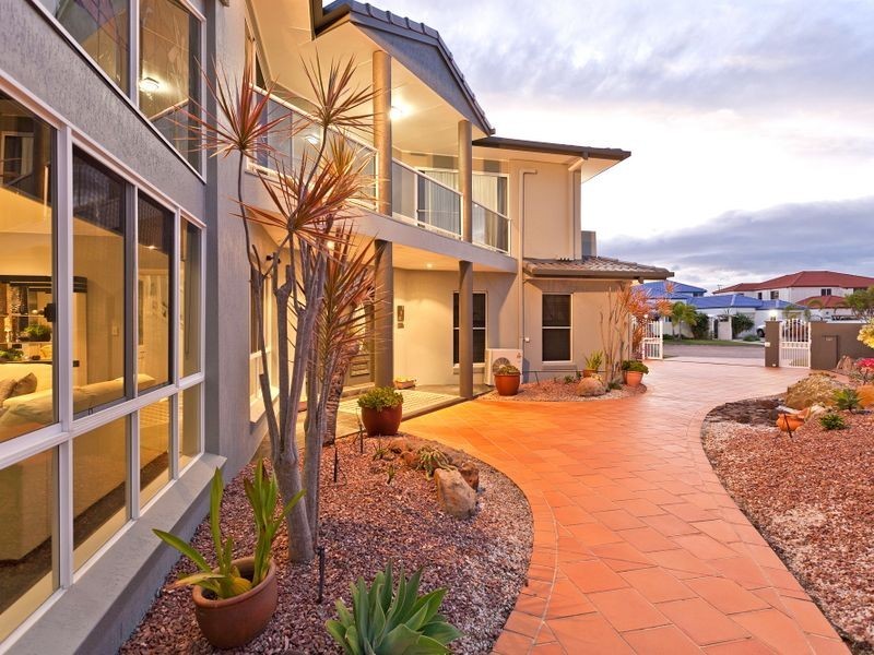 16 Bonaventure Court, Cleveland QLD 4163