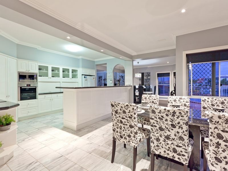 16 Bonaventure Court, Cleveland QLD 4163