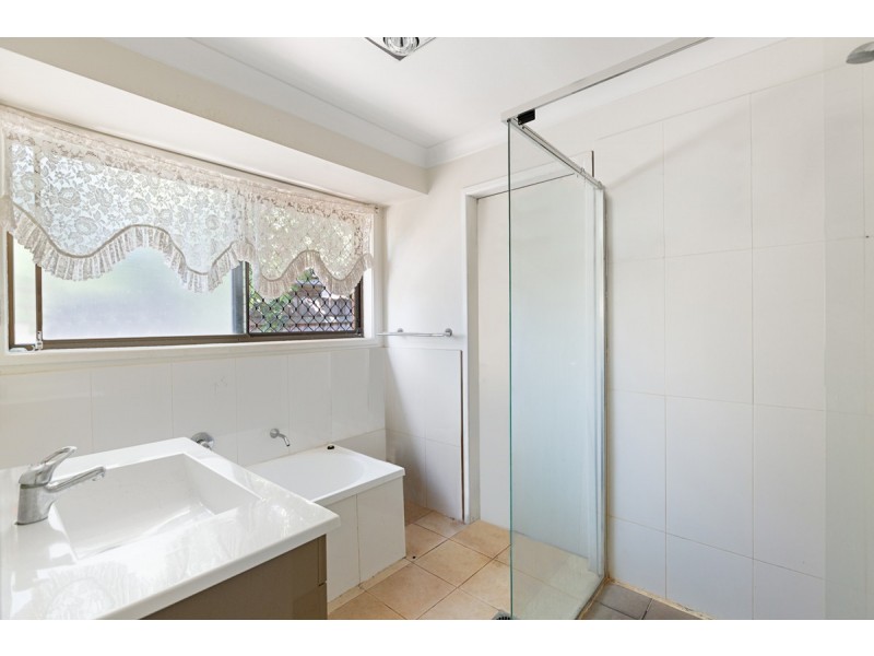 674 Old Cleveland Road East, Wellington Point QLD 4160