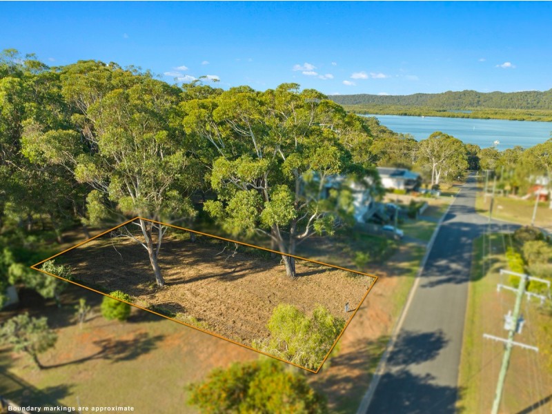 15 Cutter Street, Russell Island QLD 4184