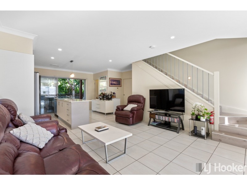 4/64 Sturgeon Street, Ormiston QLD 4160