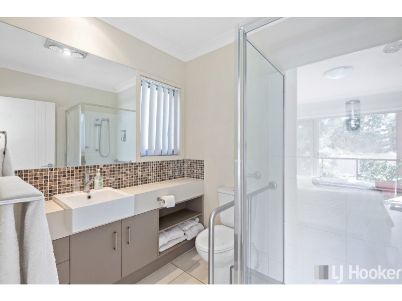4/64 Sturgeon Street, Ormiston QLD 4160