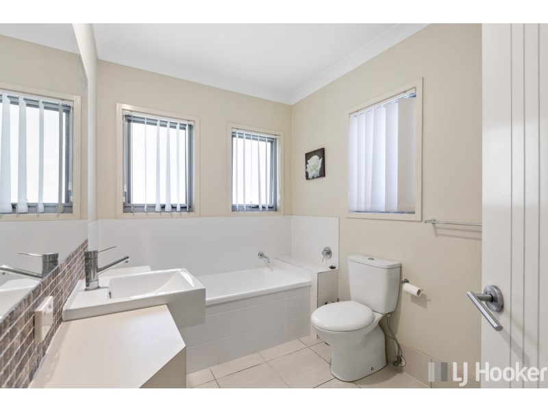 4/64 Sturgeon Street, Ormiston QLD 4160
