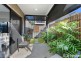 2/190 James Street, Redland Bay QLD 4165