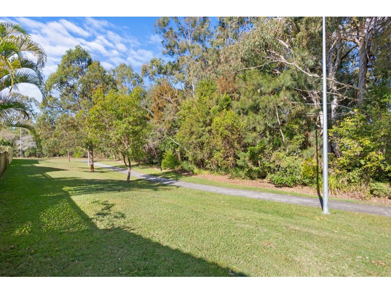 52 Ashwood Circuit, Birkdale QLD 4159