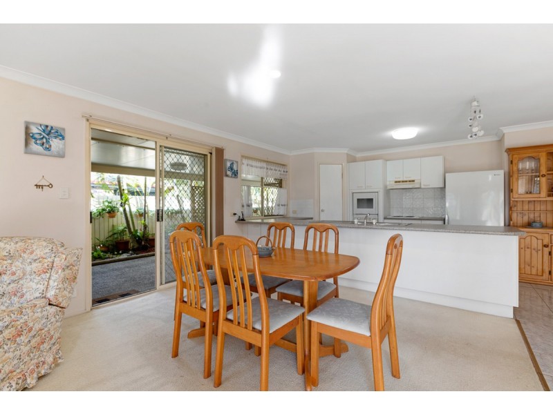 52 Ashwood Circuit, Birkdale QLD 4159