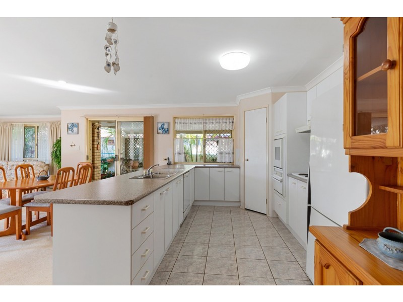 52 Ashwood Circuit, Birkdale QLD 4159