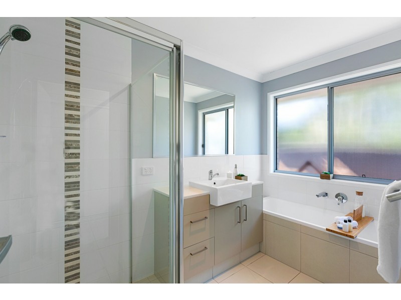 2/39 Wattle Street, Victoria Point QLD 4165