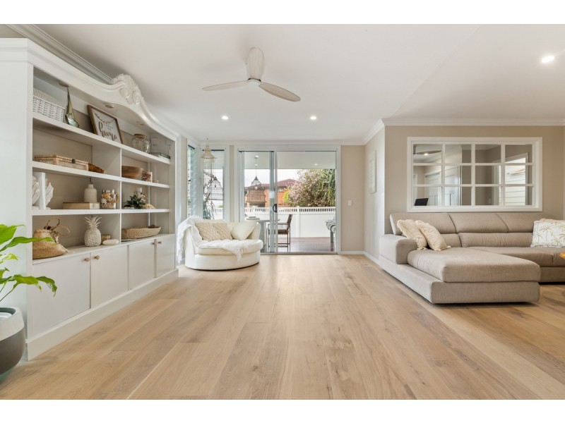 15 Wilson Street, Victoria Point QLD 4165