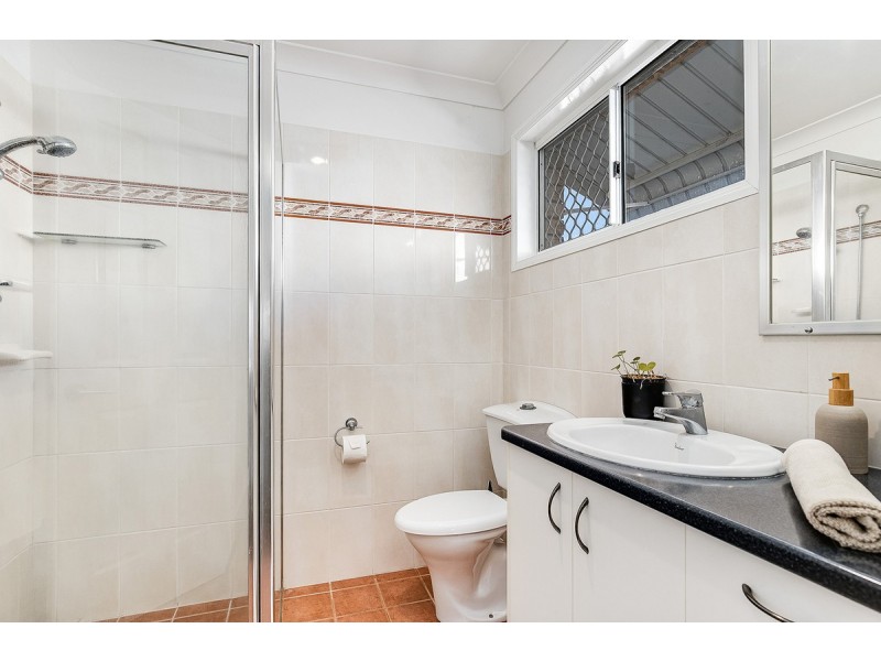 8 Montgomery Drive, Wellington Point QLD 4160
