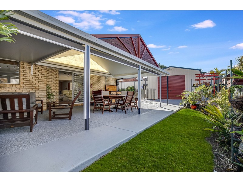 8 Montgomery Drive, Wellington Point QLD 4160