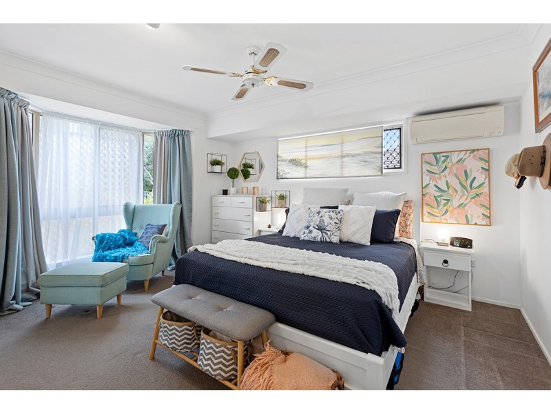 69 Spoonbill Street, Birkdale QLD 4159