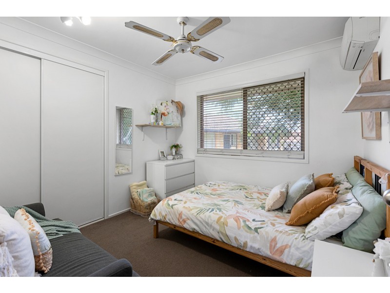 69 Spoonbill Street, Birkdale QLD 4159