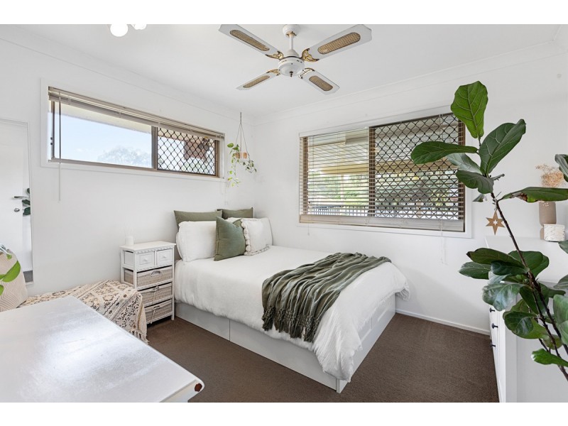 69 Spoonbill Street, Birkdale QLD 4159