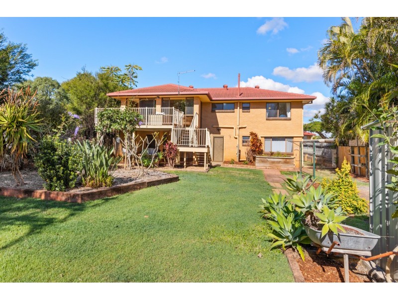 5 Oceanic Street, Wellington Point QLD 4160