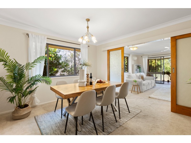 5 Oceanic Street, Wellington Point QLD 4160