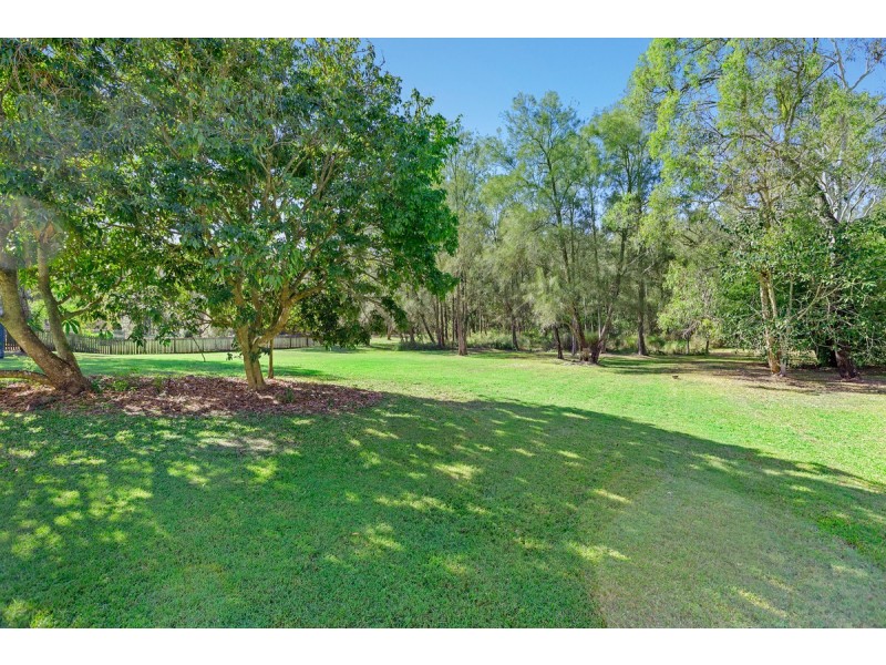 9-11 Cleary Street, Cleveland QLD 4163