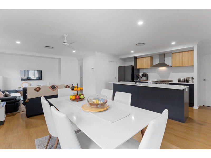 24 Rauburn Street, Thornlands QLD 4164