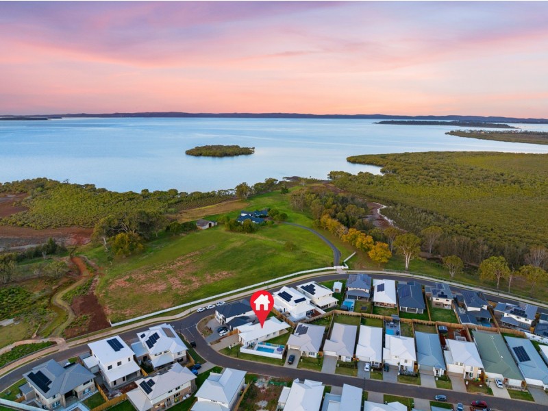 27 Radiance Crescent, Thornlands QLD 4164